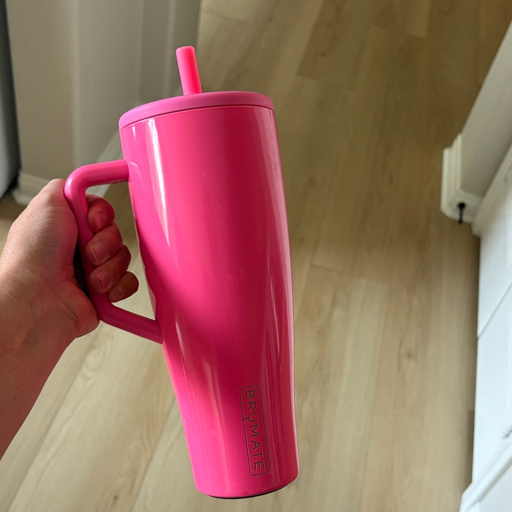 BrüMate Hot Pink Insulated Tumbler with Handle and Straw